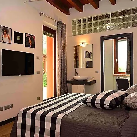 Bed & Breakfast Doremi Bb Foresteria 4*