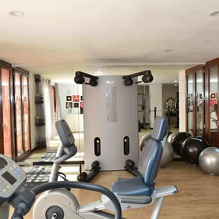 Doremi Bb Foresteria לינה וארוחת בוקר 4*