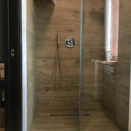 לינה וארוחת בוקר Doremi Bb Foresteria דסנזאנו דל גארדה