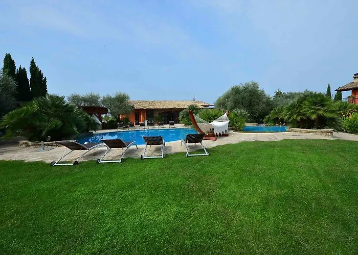 Doremi Bb Foresteria Bed & Breakfast 4*